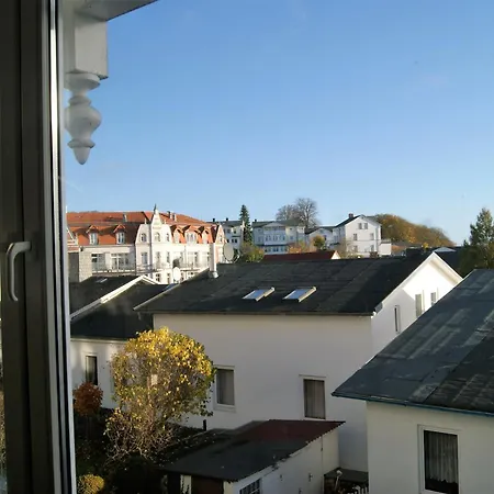 Seeblick 209: Lichtdurchflutet Und Ostseeblick! Appartement