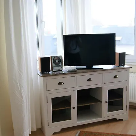 Seeblick 209: Lichtdurchflutet Und Ostseeblick! Appartement